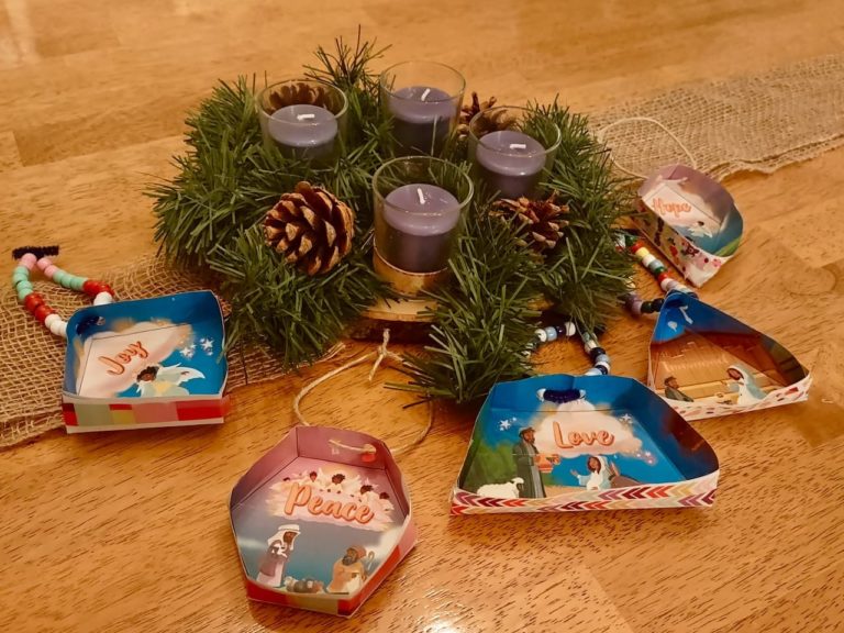 DIY Advent Wreath with Pine Cones Surrounded by 5 DIY Advent Christmas Tree Ornaments, 1 of 3 photos